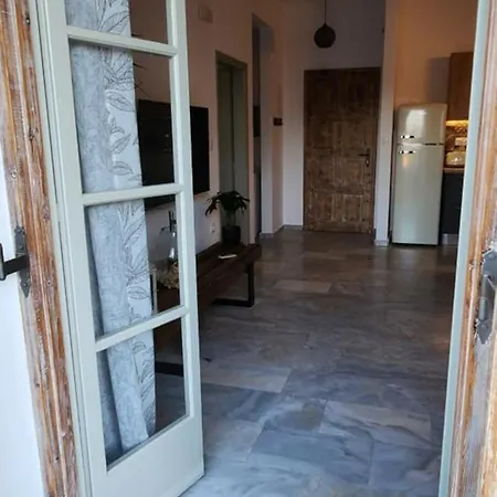 Casa Kairis Premium * Kamári