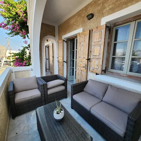 Casa Kairis Premium * Kamári