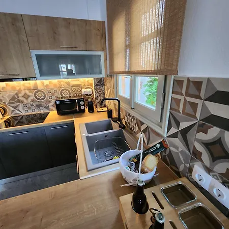 Casa Kairis Premium * Kamári